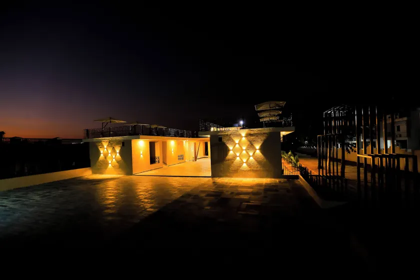Exotic Retreat - Image 1