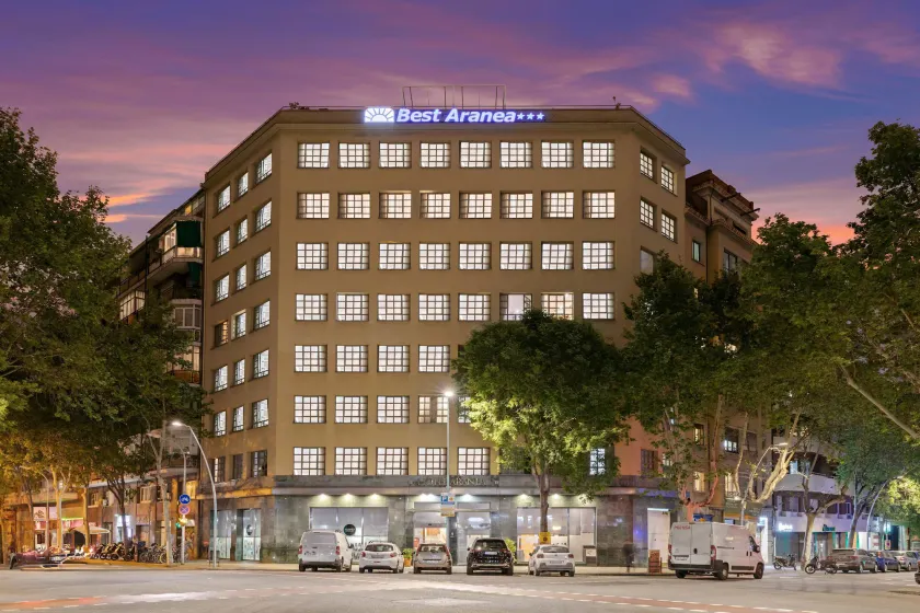 Hotel Best Aranea - Image 1