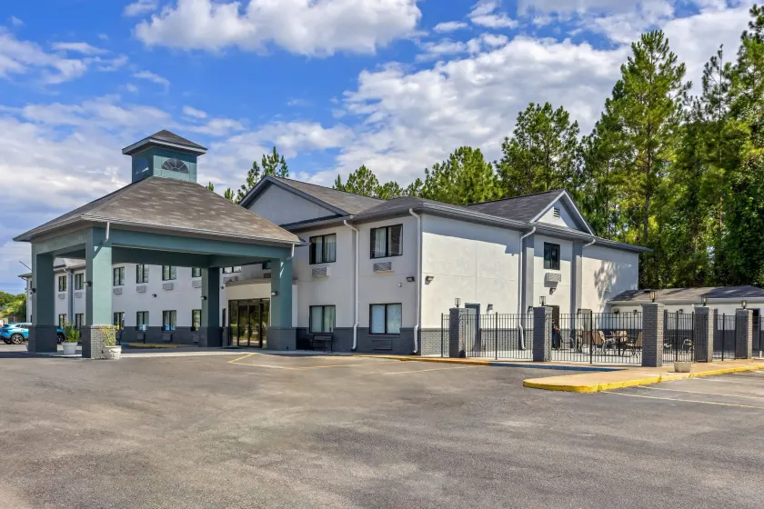 Econo Lodge Jesup - Image 1