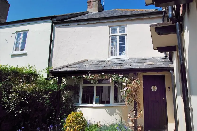 Ivy Cottage - Image 1