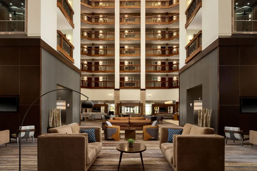 Minneapolis Marriott Northwest Hotel & Conference Center - Image 1