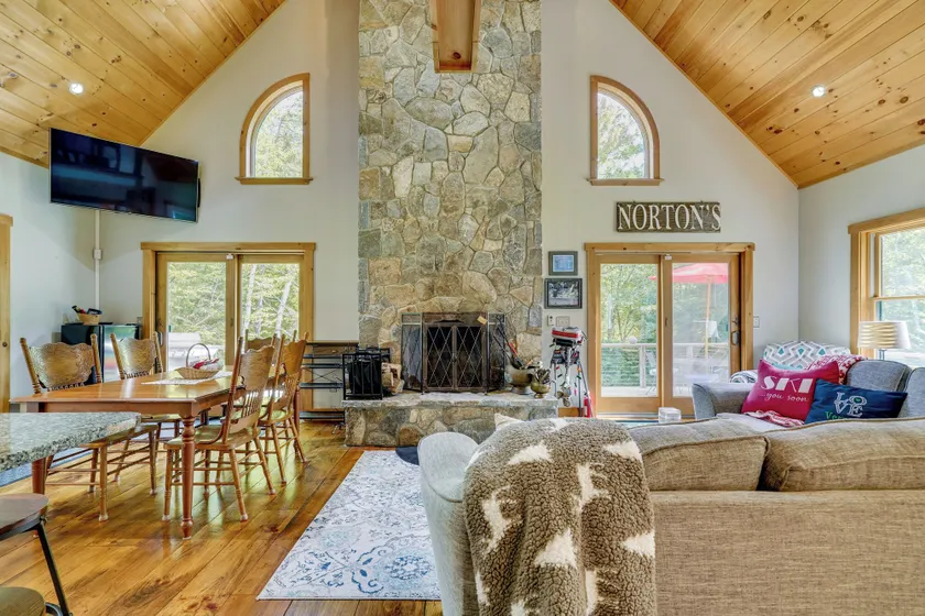 Ski Okemo & Hike: 3BR Vermont Cabin - Image 1