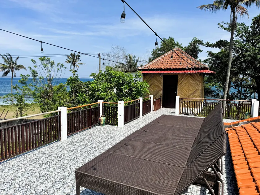 Seva Hotel - Image 1