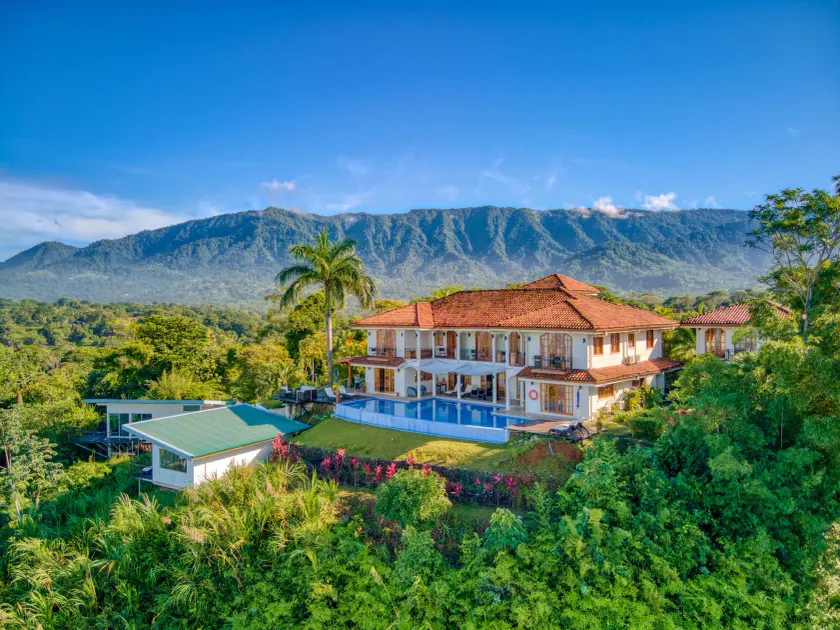 El Castillo Luxury Boutique Hotel- - Image 1