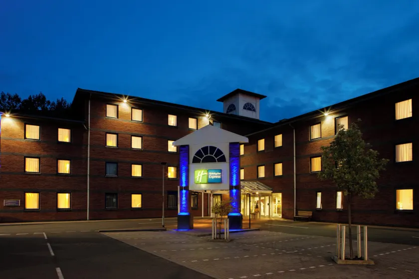 Holiday Inn Express Droitwich Spa by IHG - Image 1
