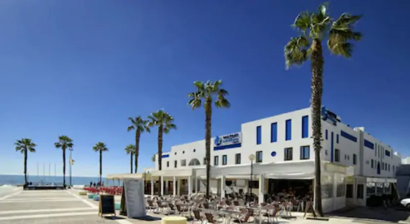 Hotel Marlin Antilla Playa - Image 1