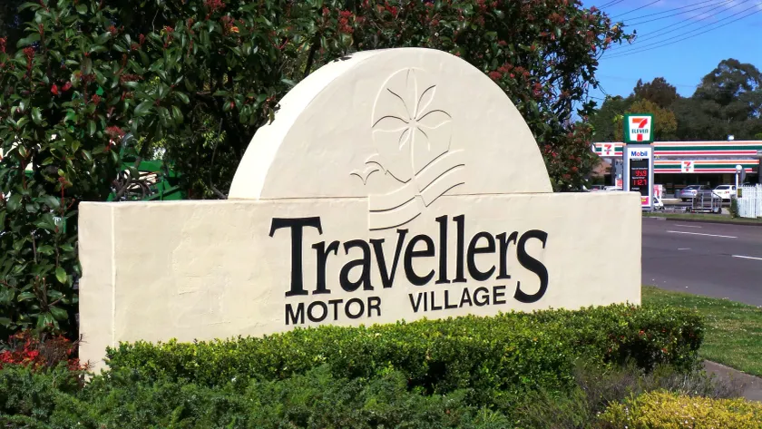 Travellers Motor Village - Image 1