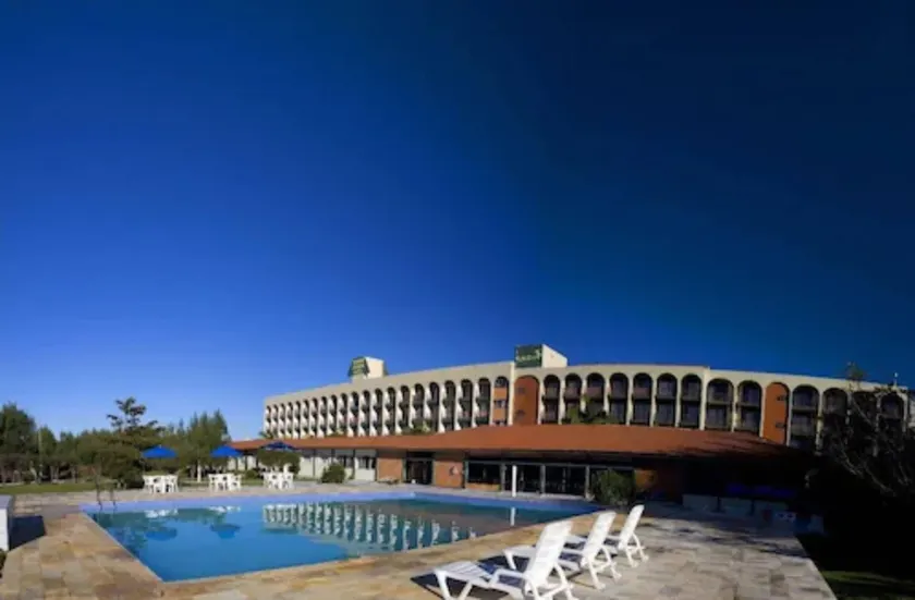 Ravena Cassino Hotel - Image 1