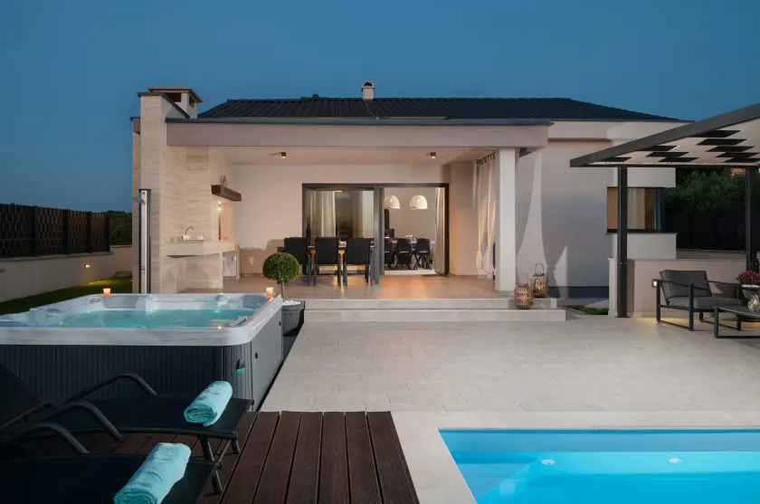 Villa Mareta ZadarVillas - Image 1