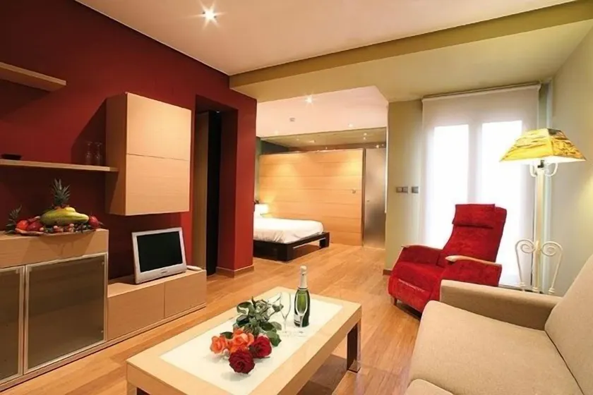 Hospedium Apartamentos Cañitas Maite Familiar - Image 1