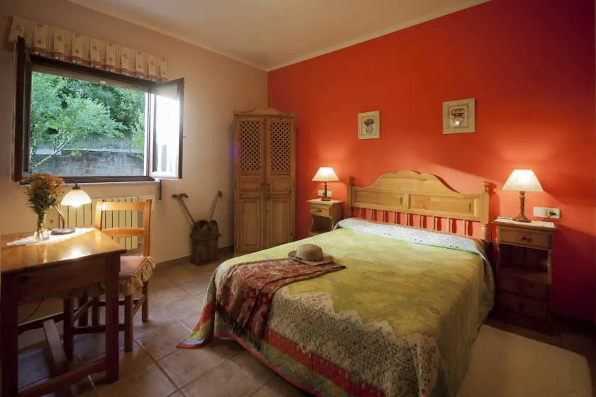 Santu Colás - Image 1