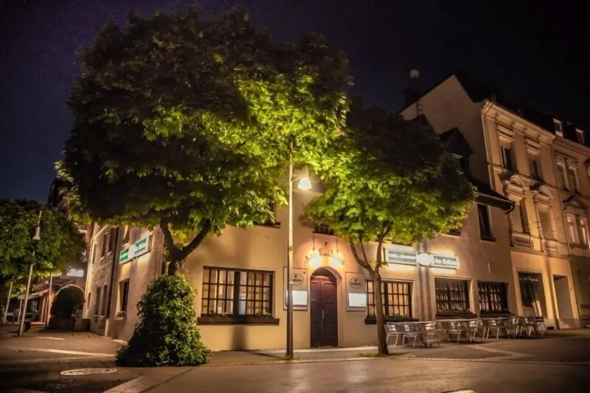 Hotel am Rathaus - Image 1