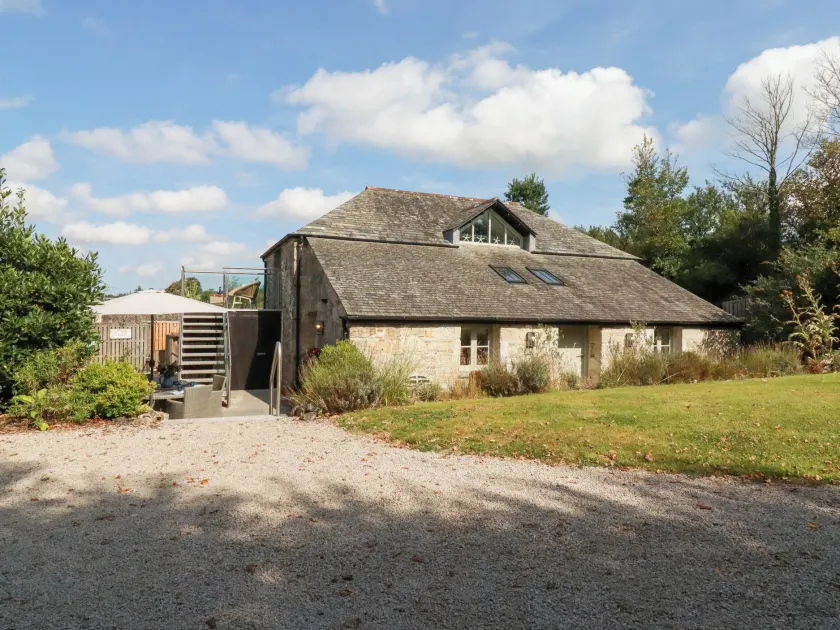 Stable Loft - Image 1