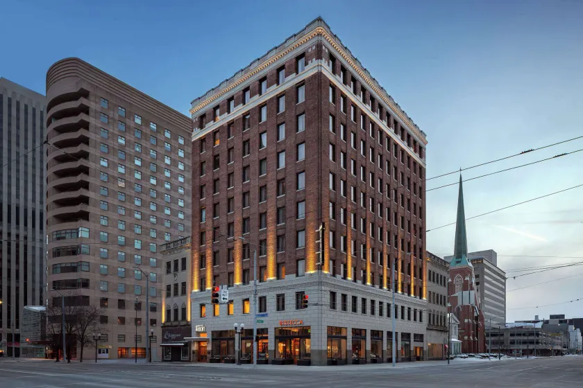 Hotel Ardent Dayton Downtown, Tapestry Collection By Hilton - Image 1
