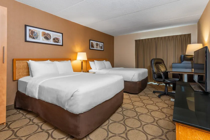 Comfort Inn South - Image 1