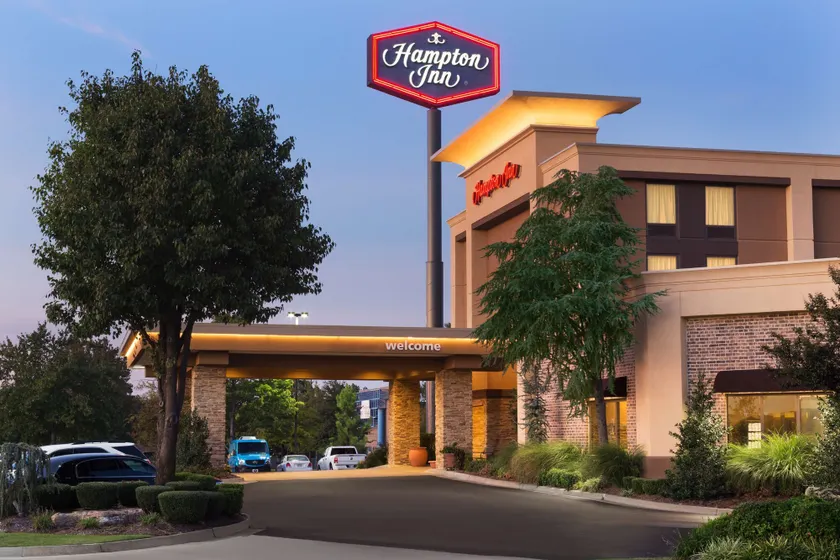 Hampton Inn by Hilton Fort Smith - Image 1