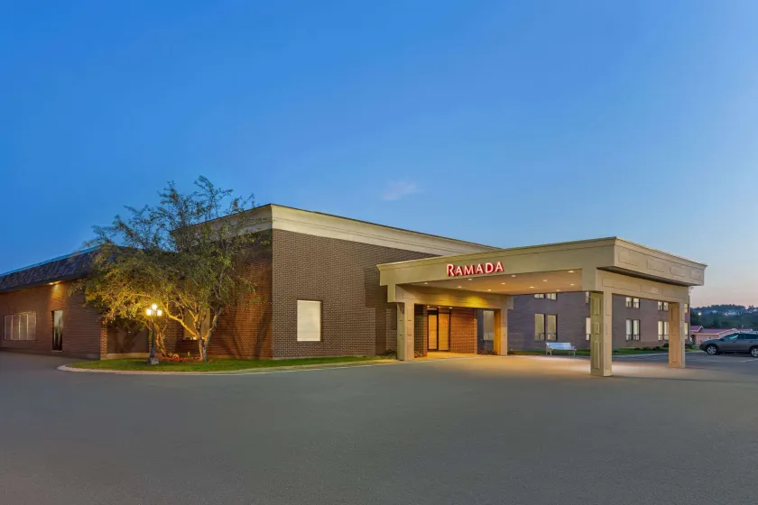 Ramada by Wyndham Fredericton - Image 1