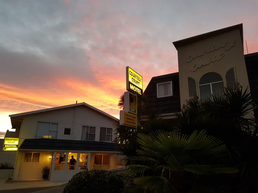 Courtesy Court Motel - Image 1