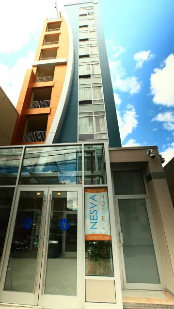 Nesva Hotel - New York City Vista - Image 1