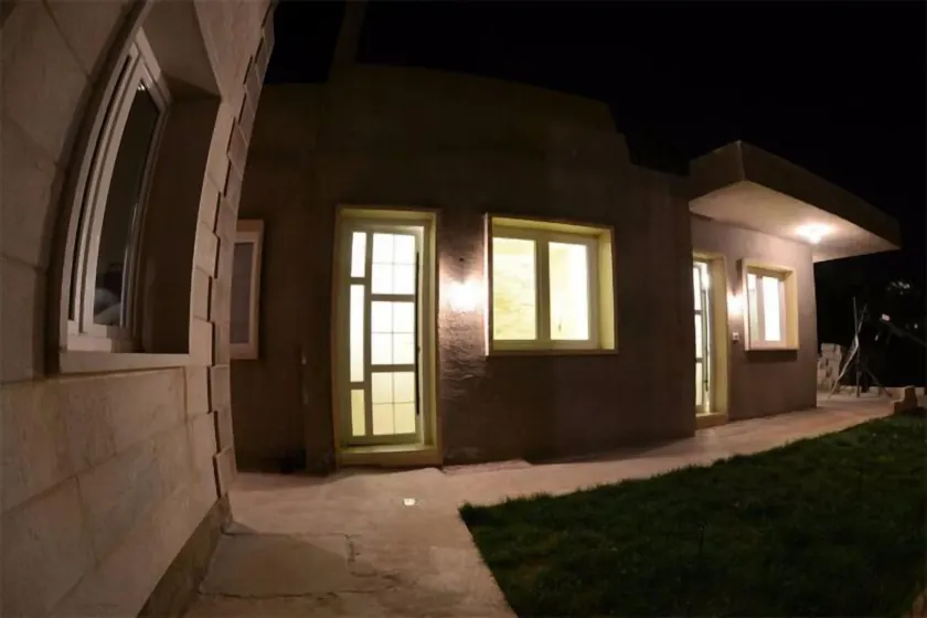 Bauhaus Chalets Apartment - Image 1