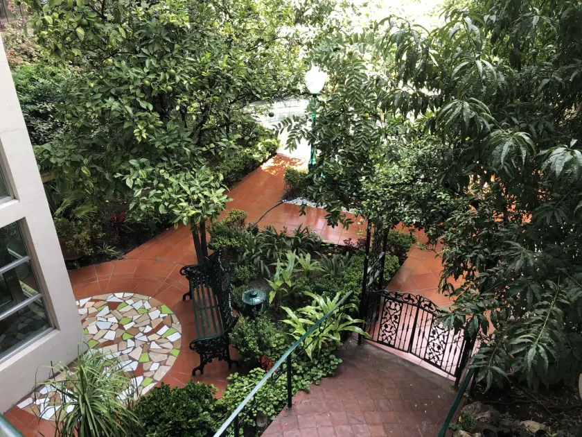 Hotel Inn Galerias - Image 1