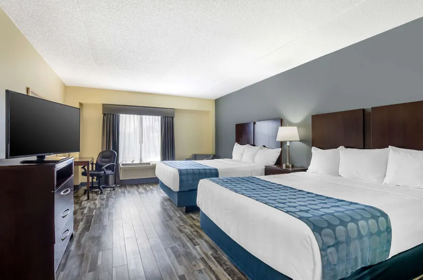 Best Western Plus Waynesboro - Image 1