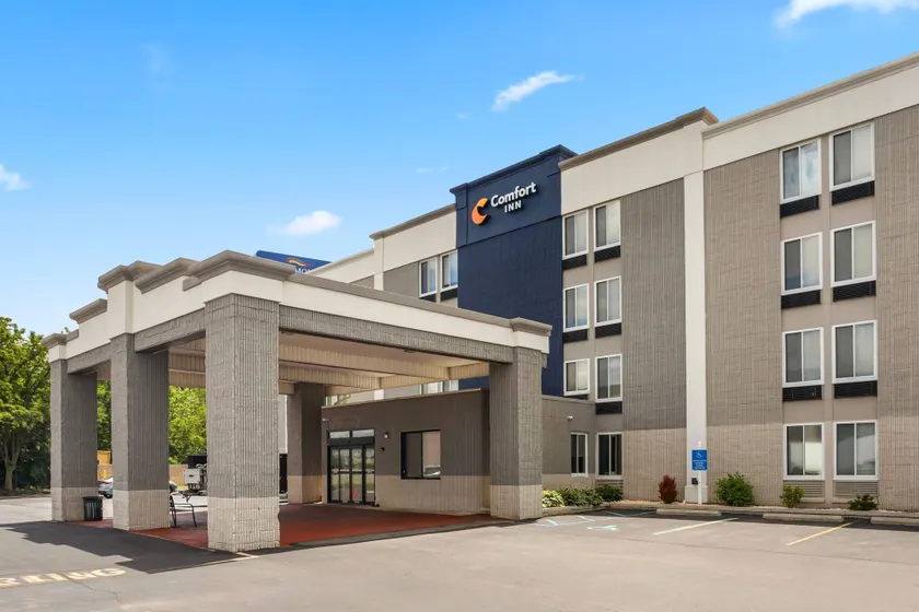 Comfort Inn Dunmore - Scranton East - Image 1