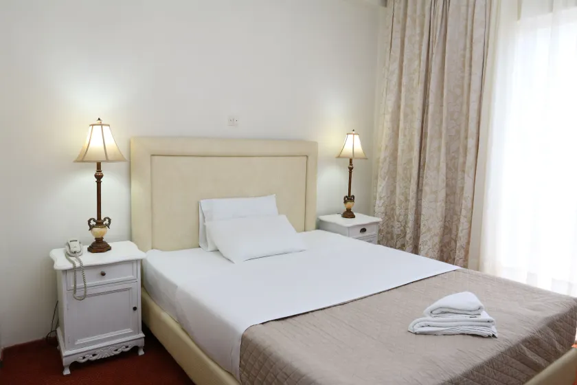 Athens Delta Hotel - Image 1