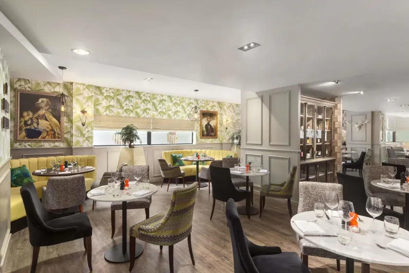Ramada Hotel & Suites by Wyndham Coventry - Image 1