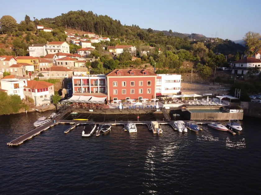 Douro Hotel Porto Antigo - Image 1