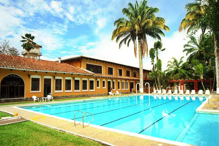 Hotel Guadalajara - Image 1