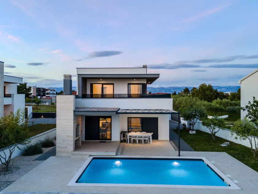 Villa Marita ZadarVillas - Image 1