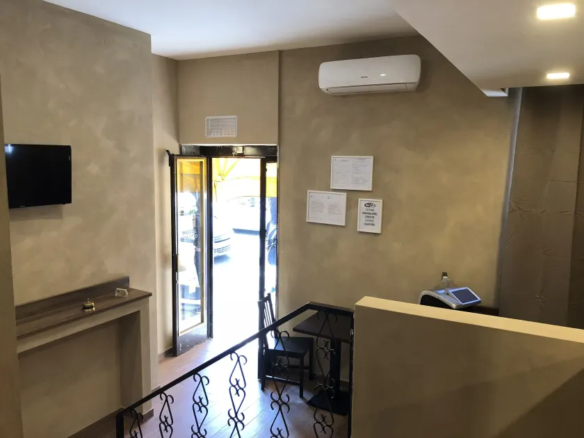 Albergo Corvetto Corso Lodi - Image 1