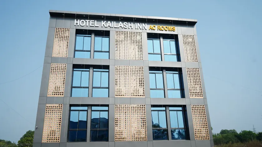 Hotel kailash inn - Image 1