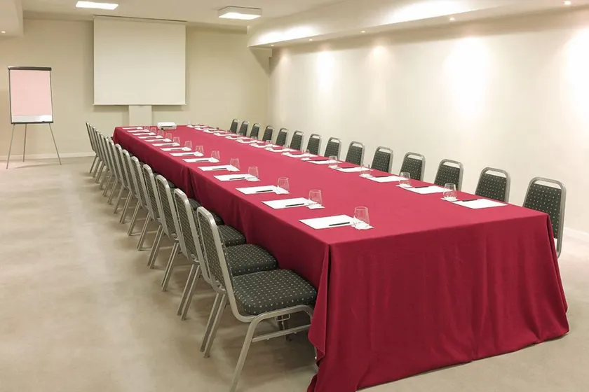 B&B HOTEL Habitat Giussano - Sala per riunioni