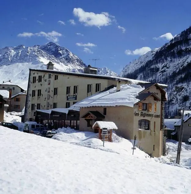 Les Agneaux - Image 1