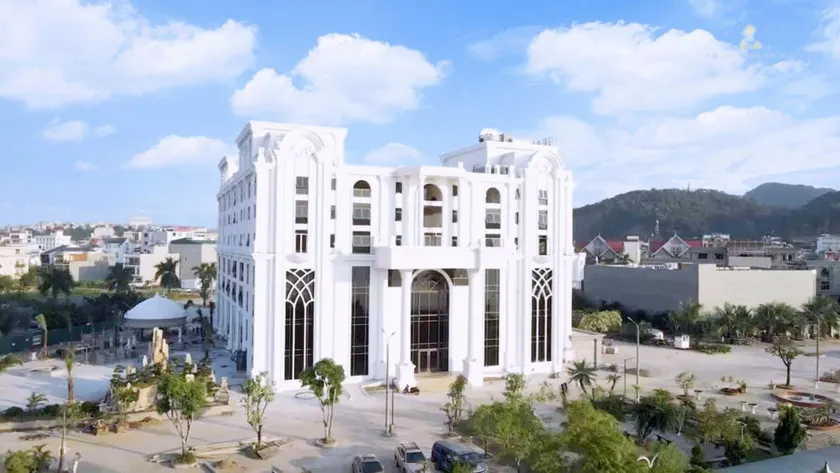 View Hạ Long Hotel - Image 1