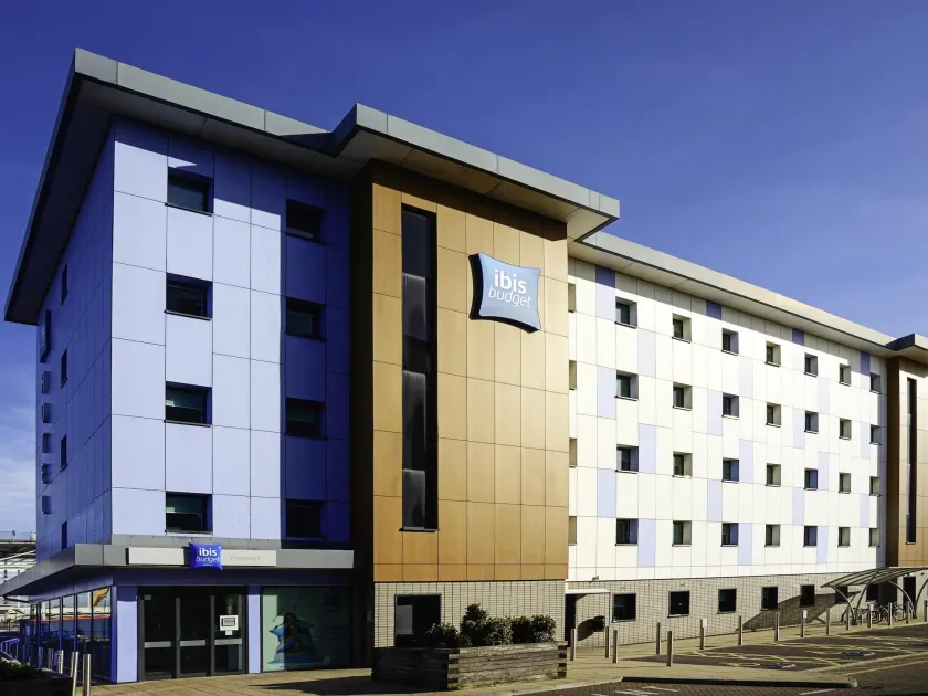 Ibis Budget Portsmouth - Image 1
