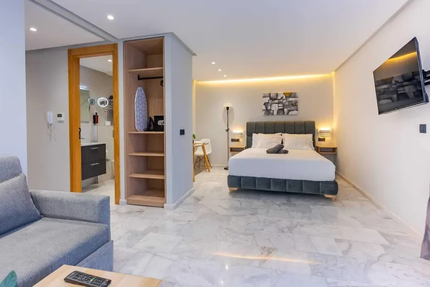 Faya Nova- Appart hotel Central Stay - Image 1