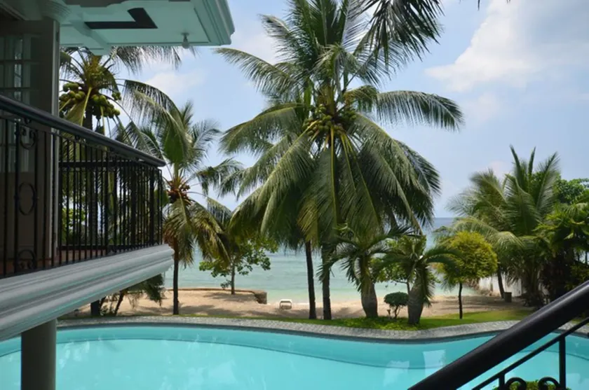 Robinland Vacation Home - Image 1