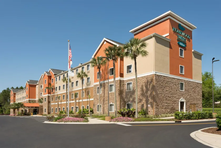 Homewood Suites by Hilton Jacksonville Deerwood Park - Image 1