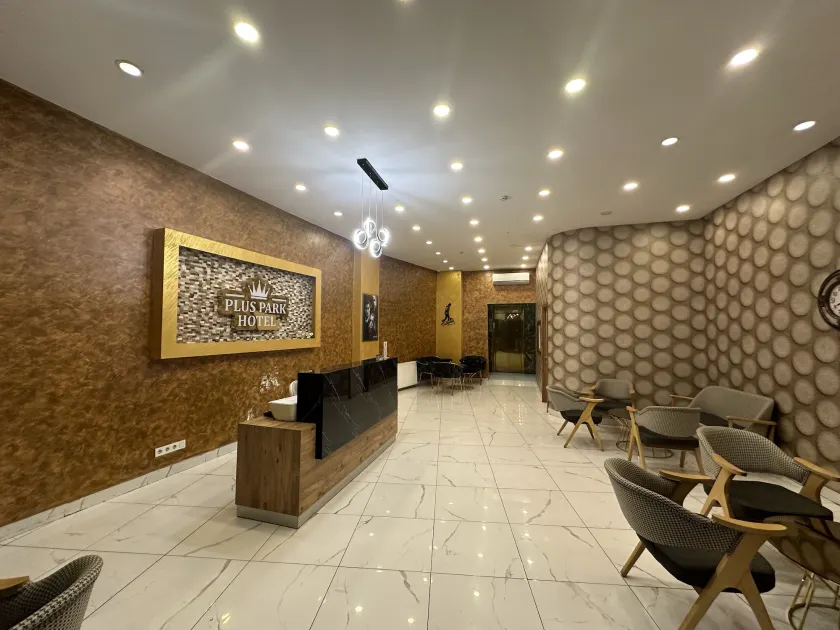 Plus Park Suite & Hotel - Image 1