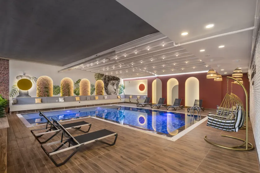 RODINN Park Hotel - Image 1