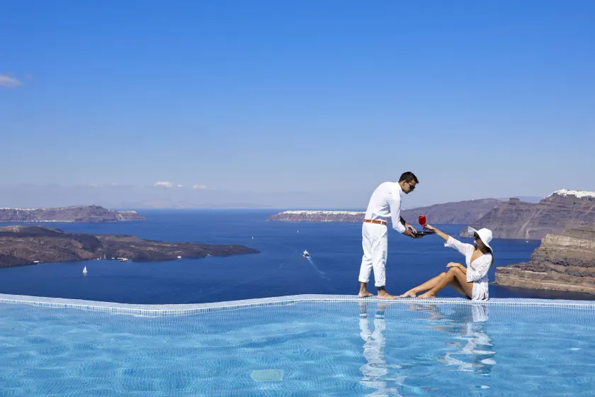 Suites of the Gods Cave Spa Hotel - Image 1