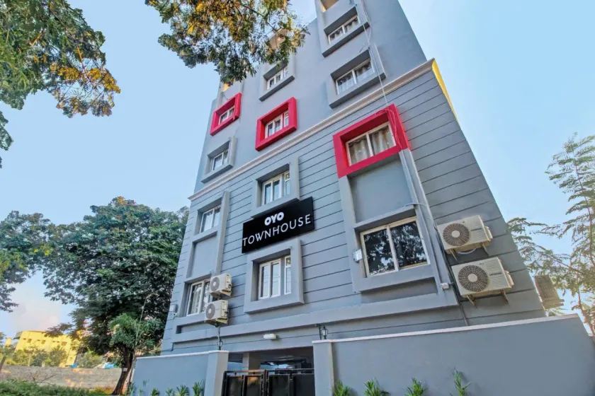 Hotel O SS Skyline - Image 1