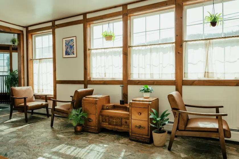 The Perch Hotel - Lobby