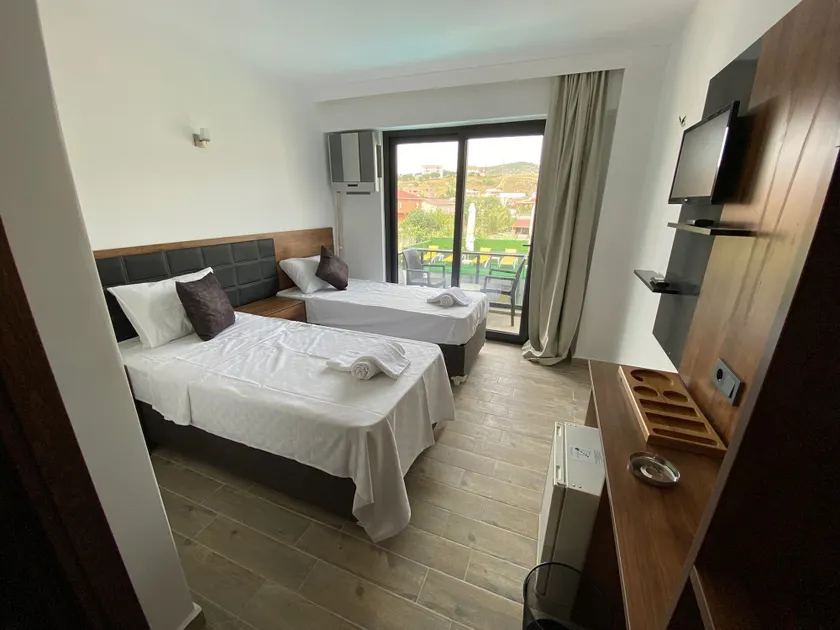 ATAŞ AQUA OTEL AVŞA - Image 1