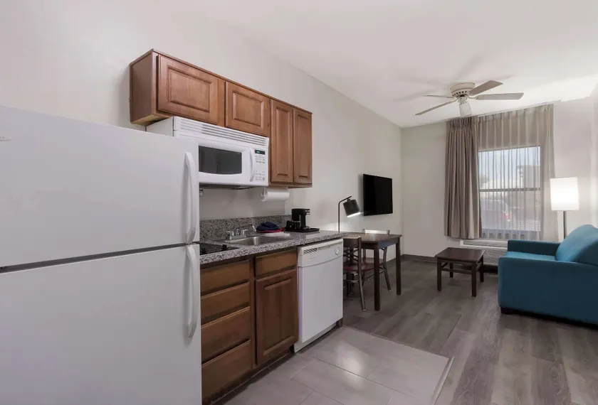 MainStay Suites Extended Stay Hotel Casa Grande - Image 1