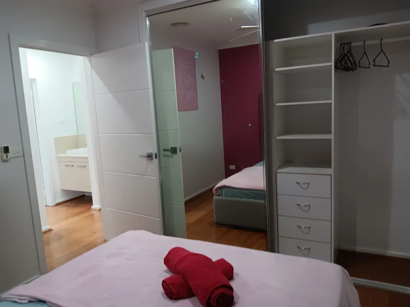Jacka home - Quarto