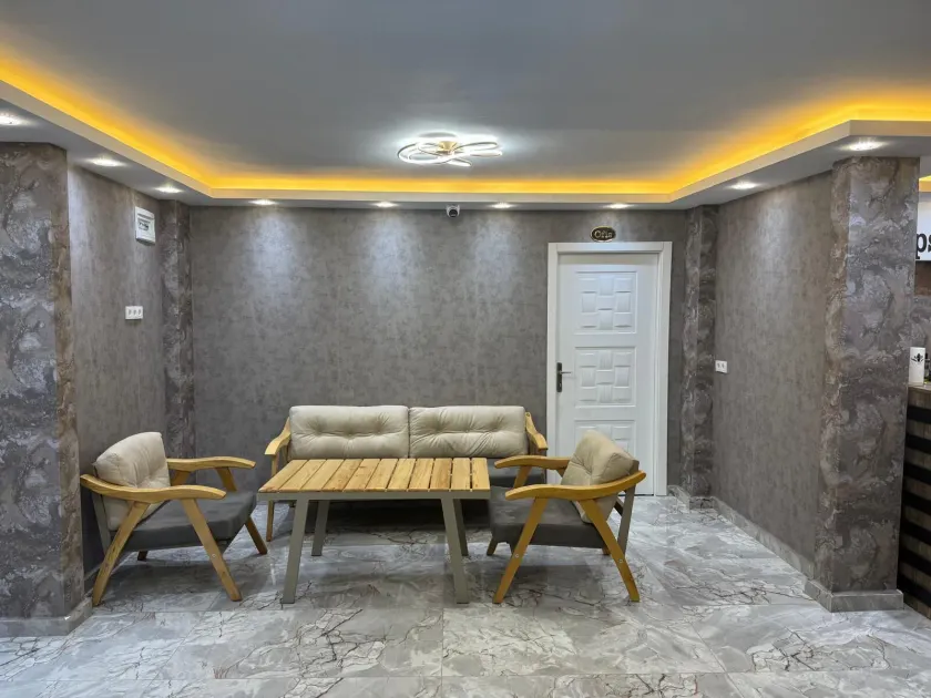 Maraş Blue Life Suite - Image 1